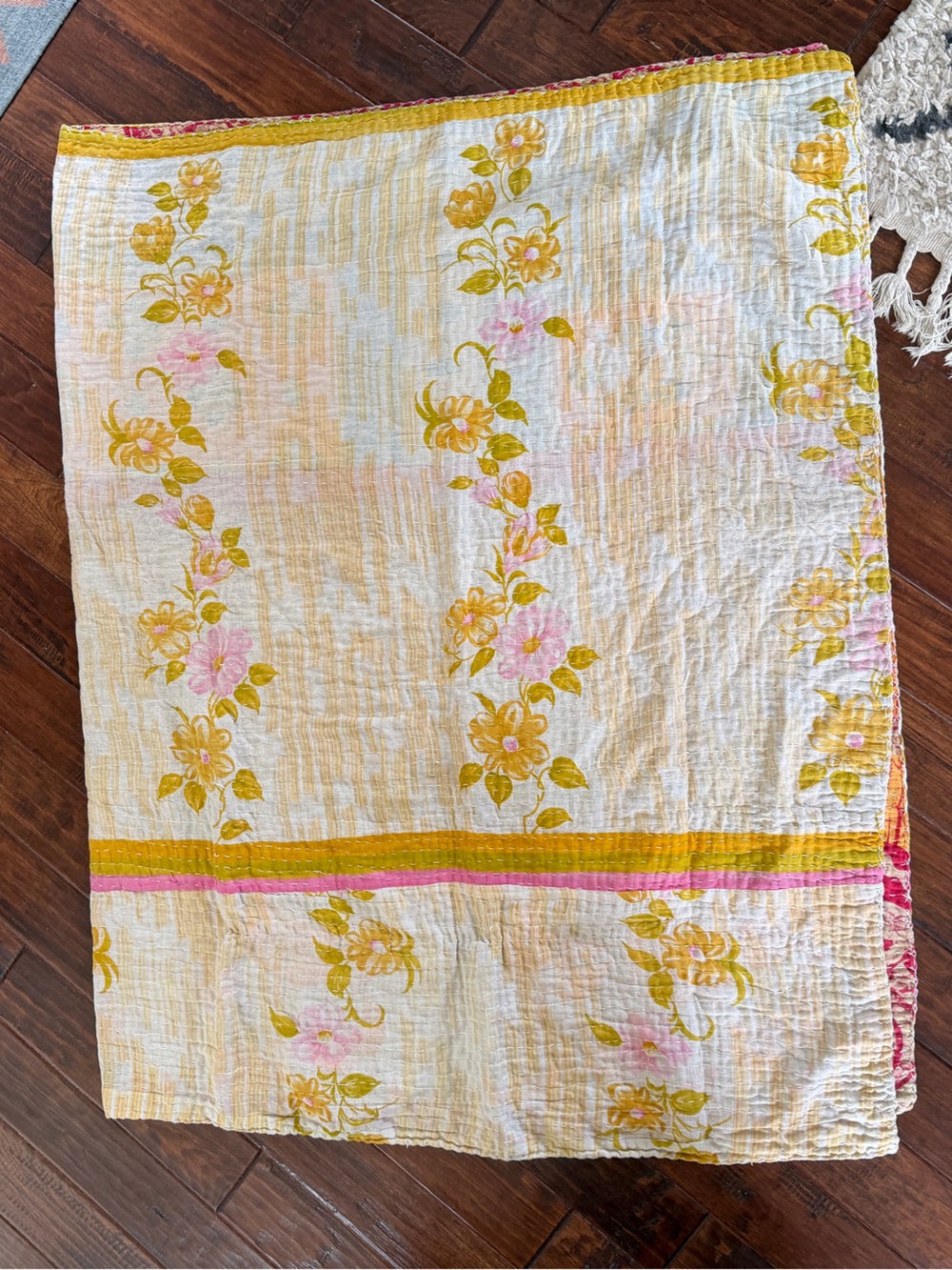 Pastel Floral Kantha Blanket Throw - Picture 5 of 14